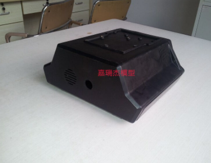 硅膠手板在復模過程中容易出現(xiàn)哪些問題?